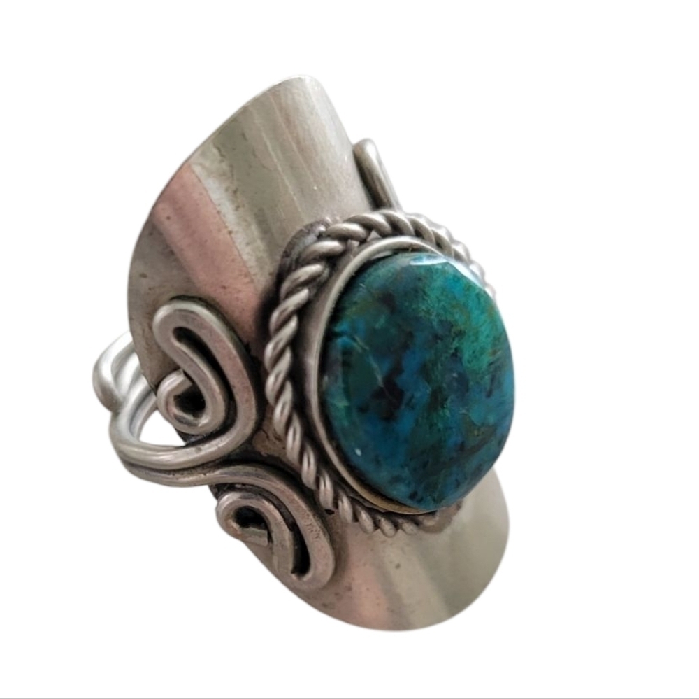 Silver and Blue Stone Ring